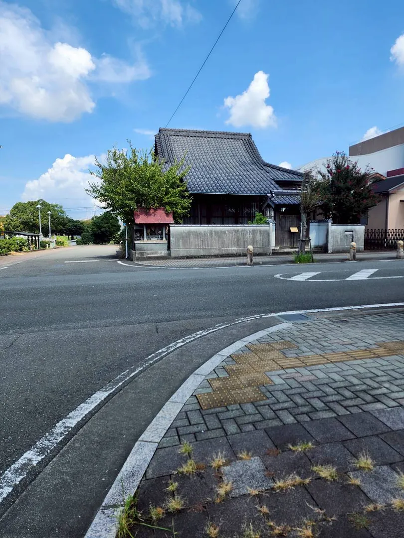 LINE_ALBUM_歴史と文化_250926_2.jpg